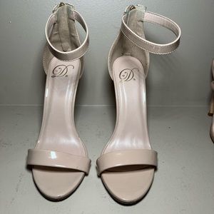 Tan heels